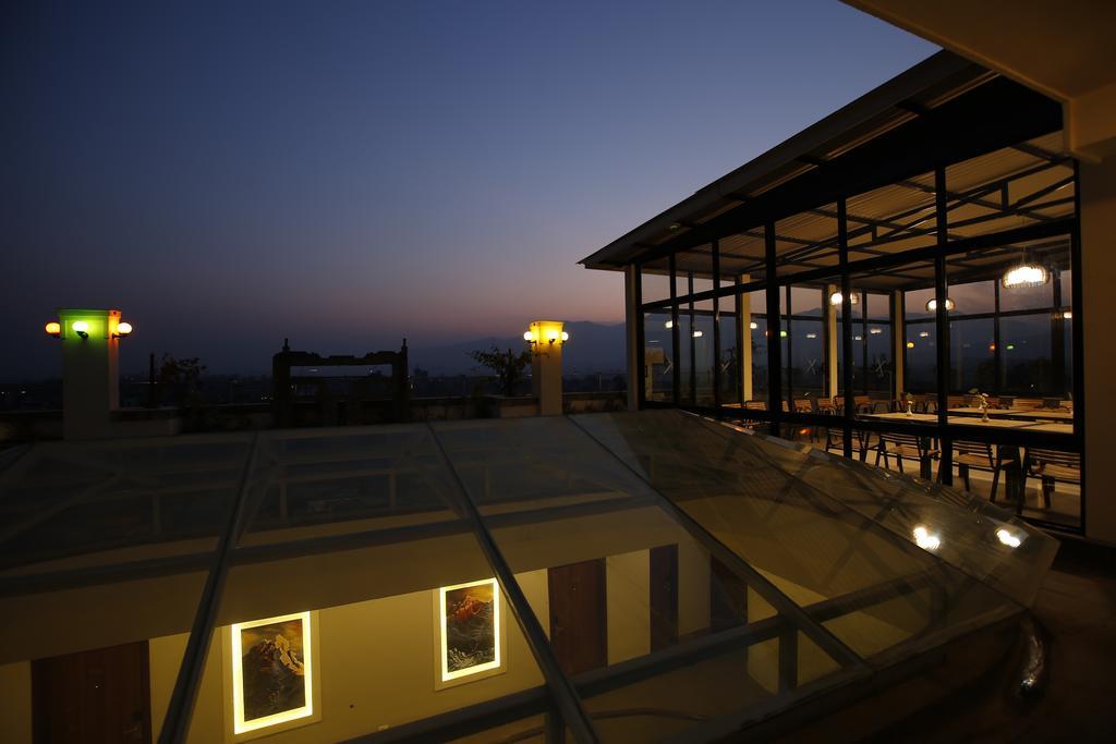 Hotel Arts Katmandu Eksteriør billede